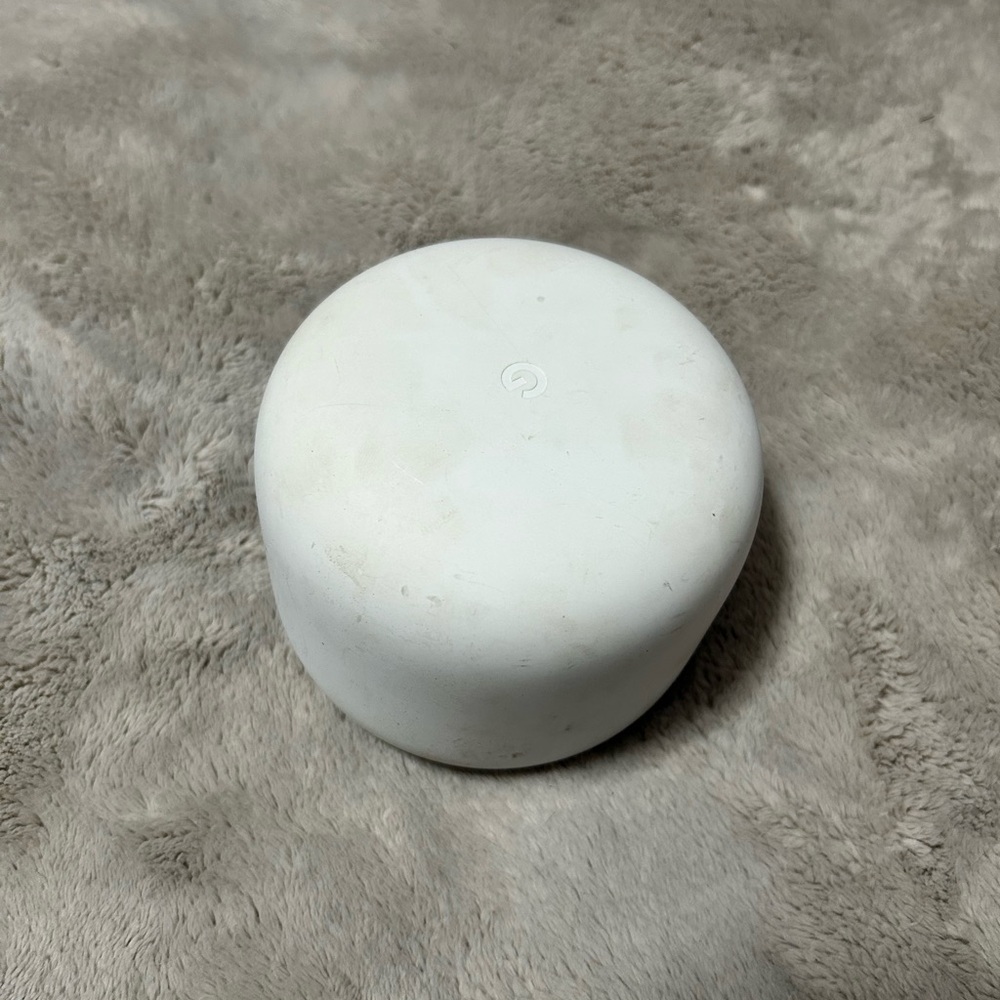 GOOGLE HOME MINI